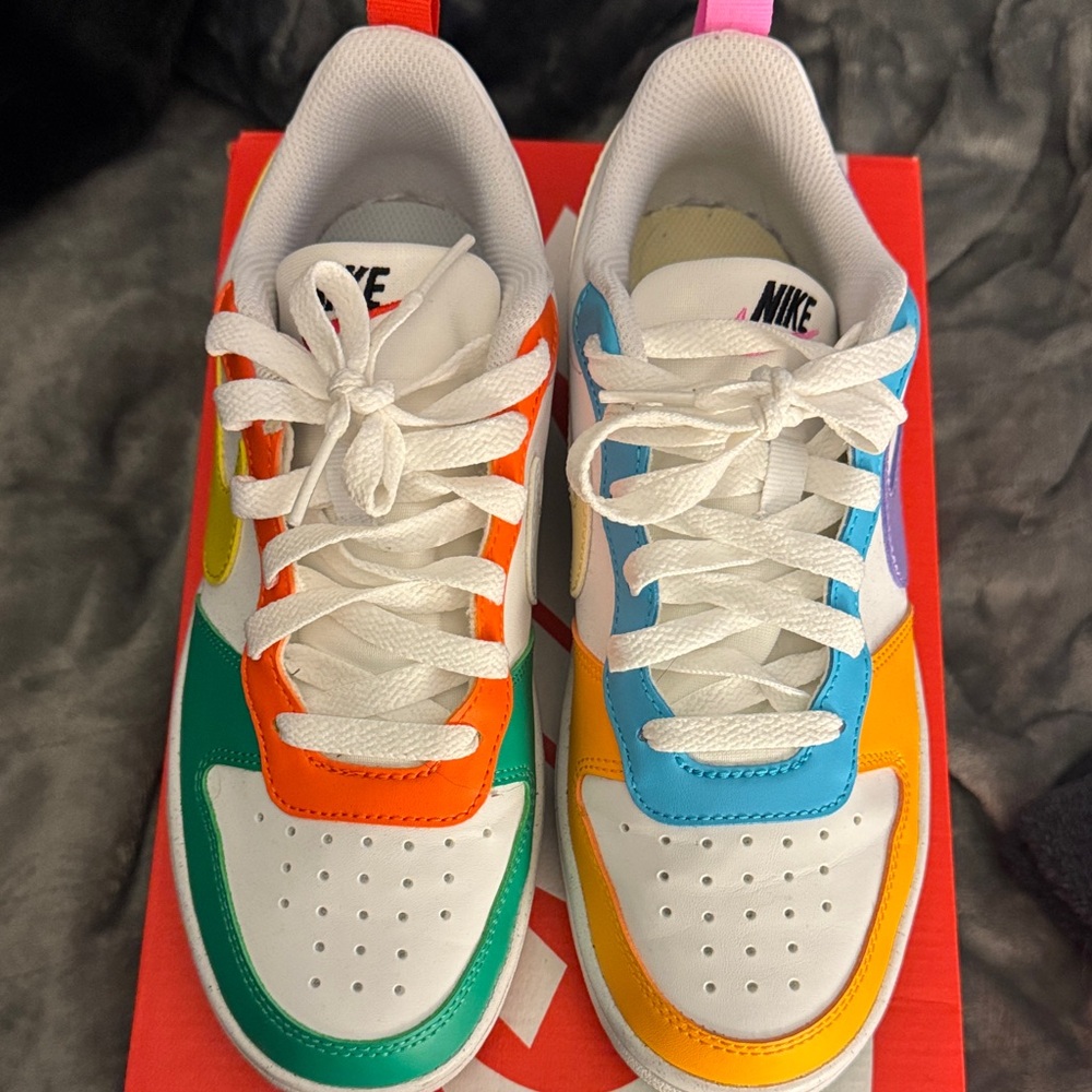 Nike Court Borough Low RC BG